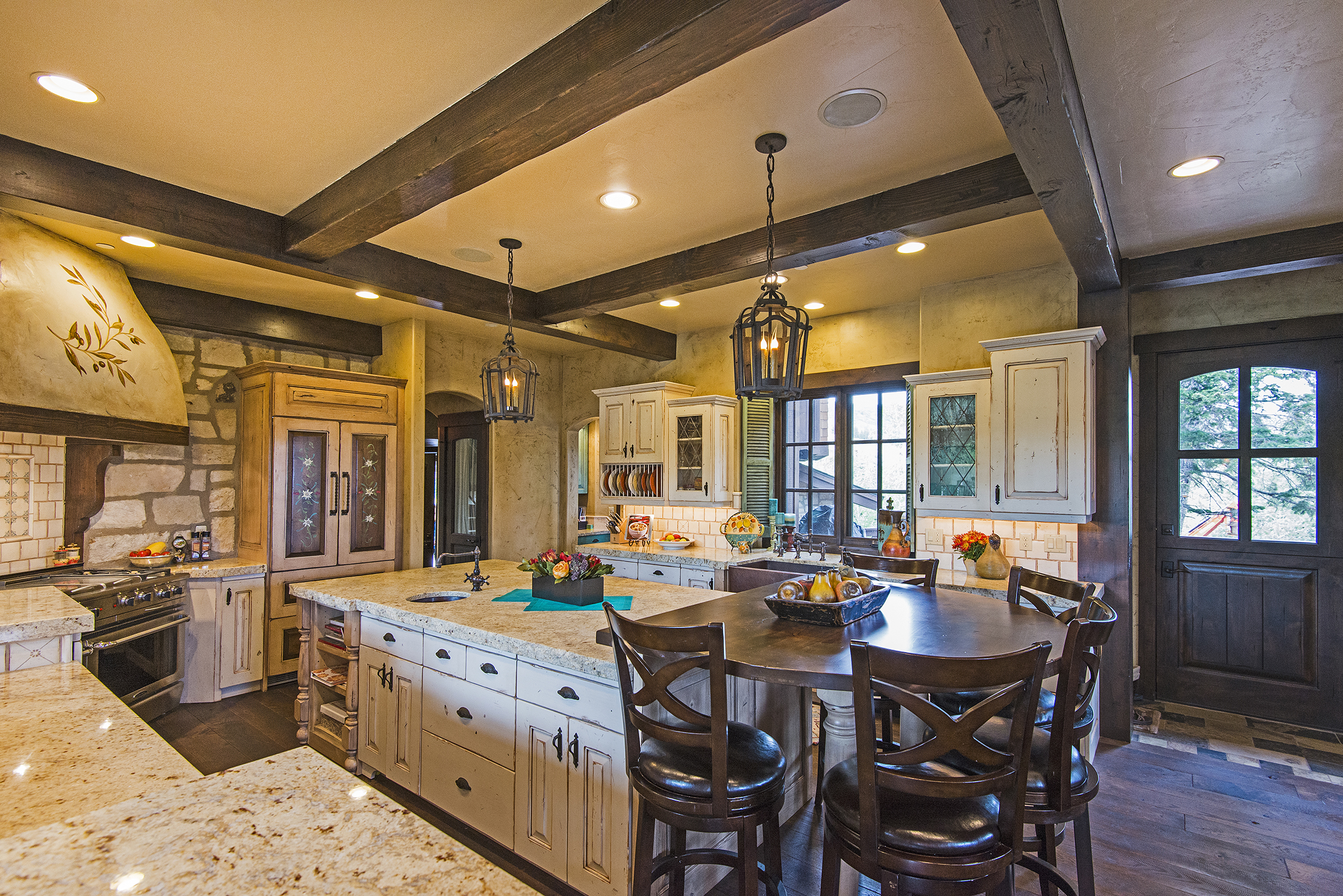 Chalet Image